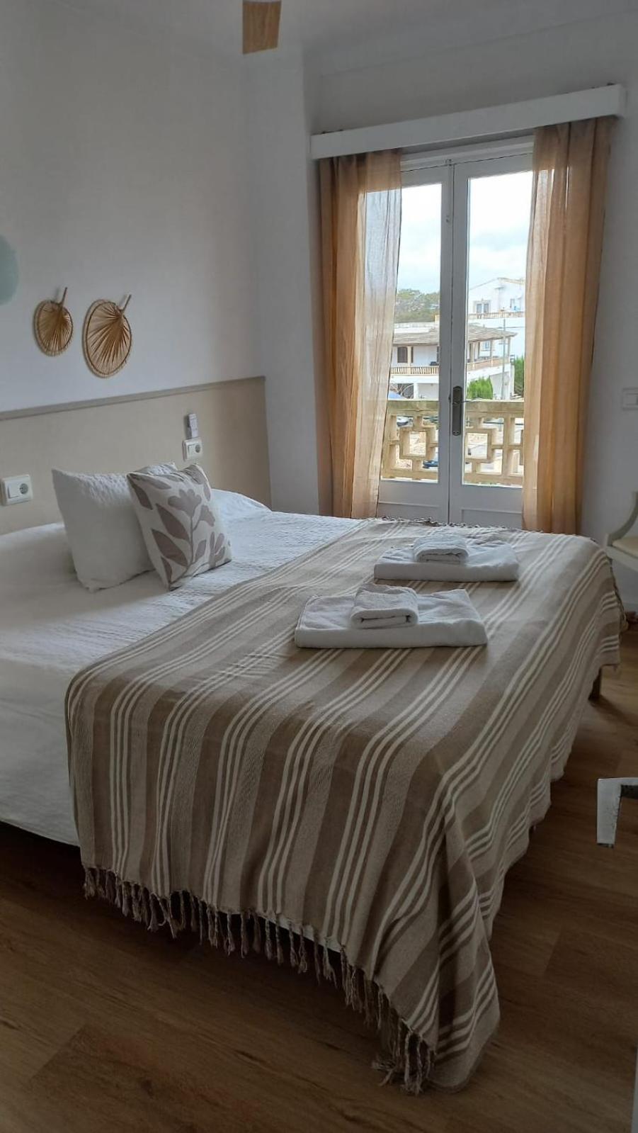 Apartamentos Can Salas Cala Figuera  Exteriér fotografie